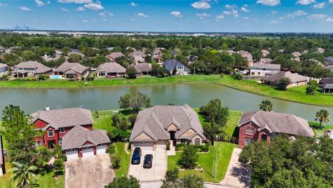 3131 Emory Oak Lane Pearland TX 77584