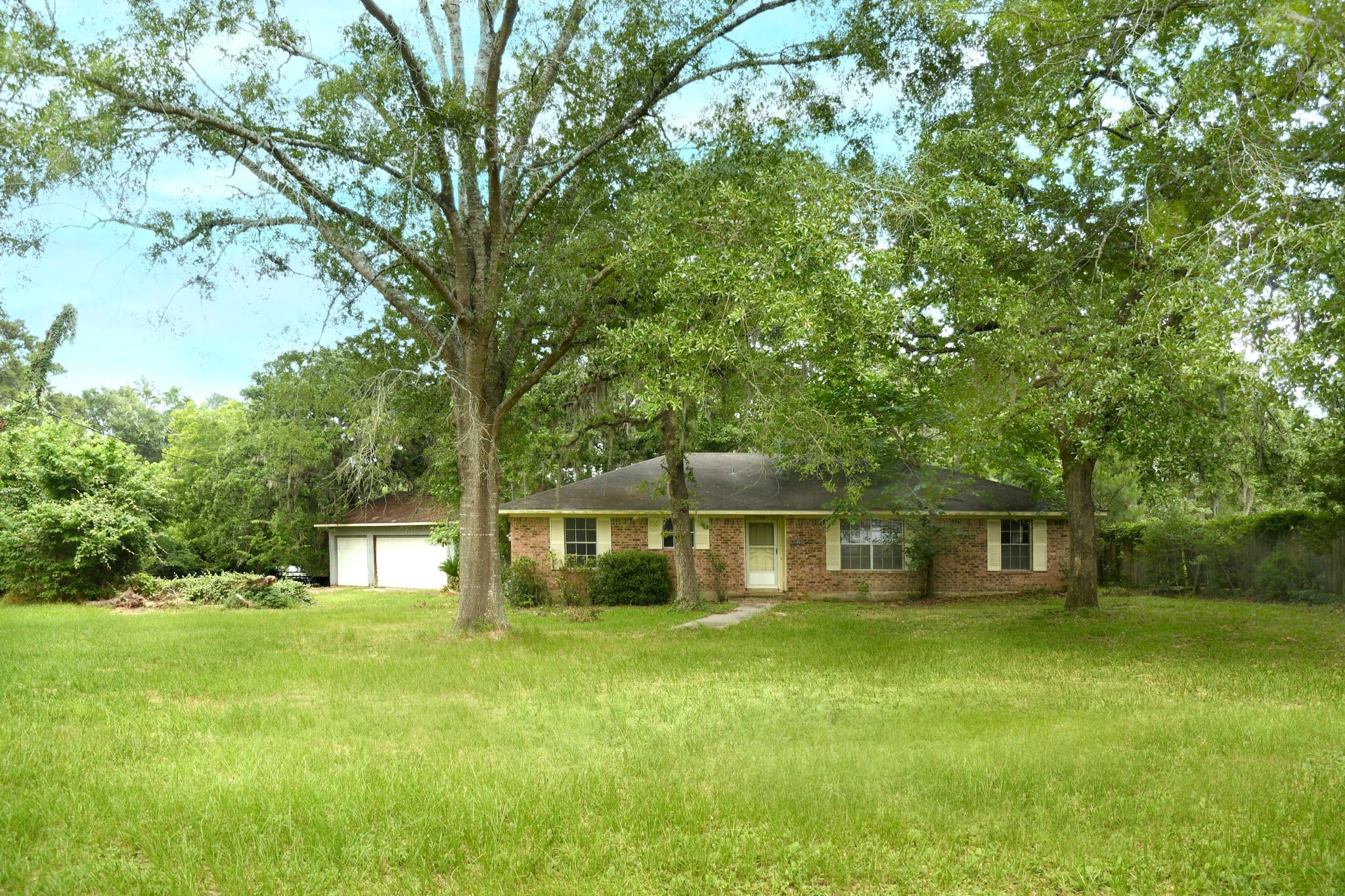 8515 Matthews Lane Magnolia TX 77354