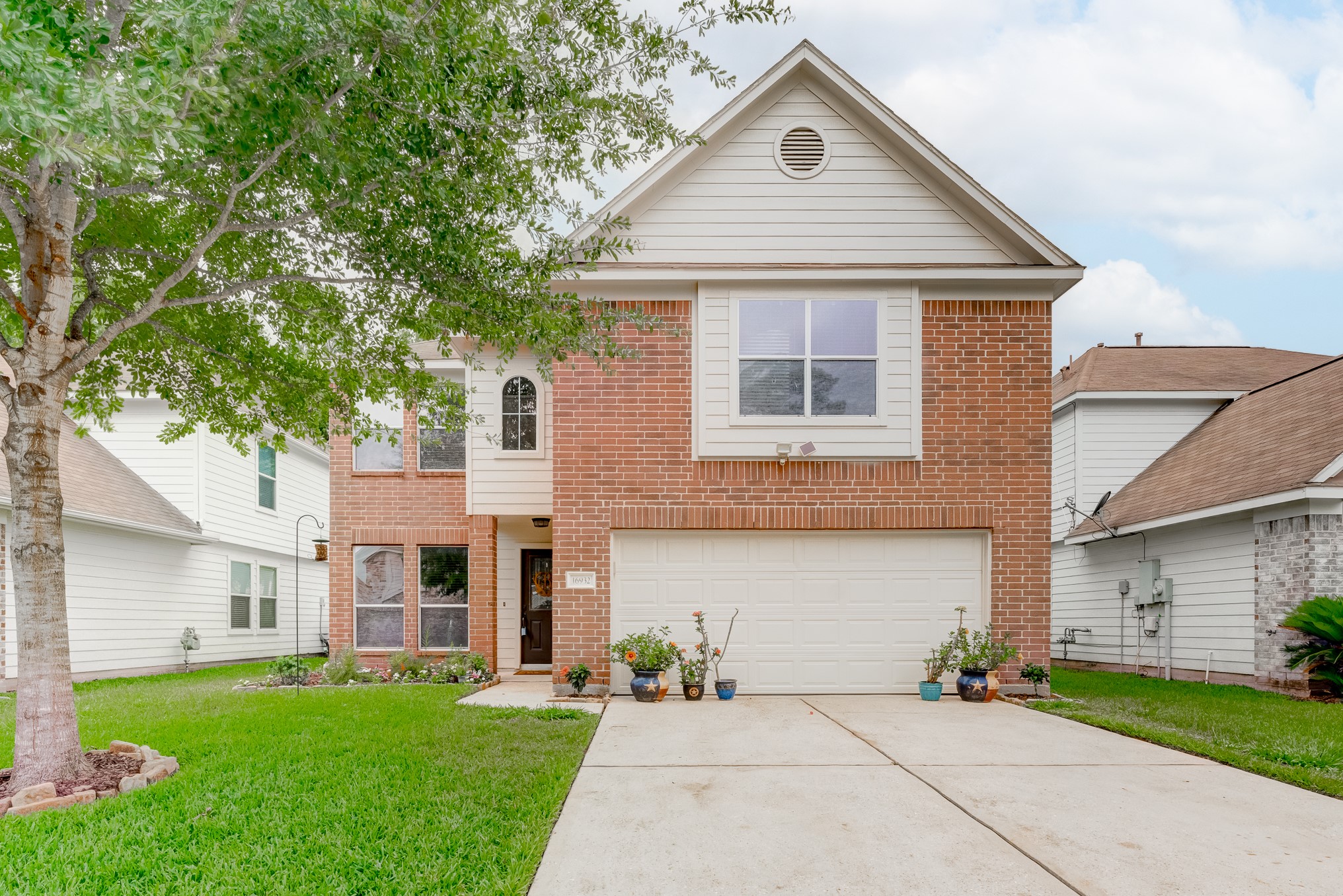 16932 Valiant Oak Street Conroe TX 77385