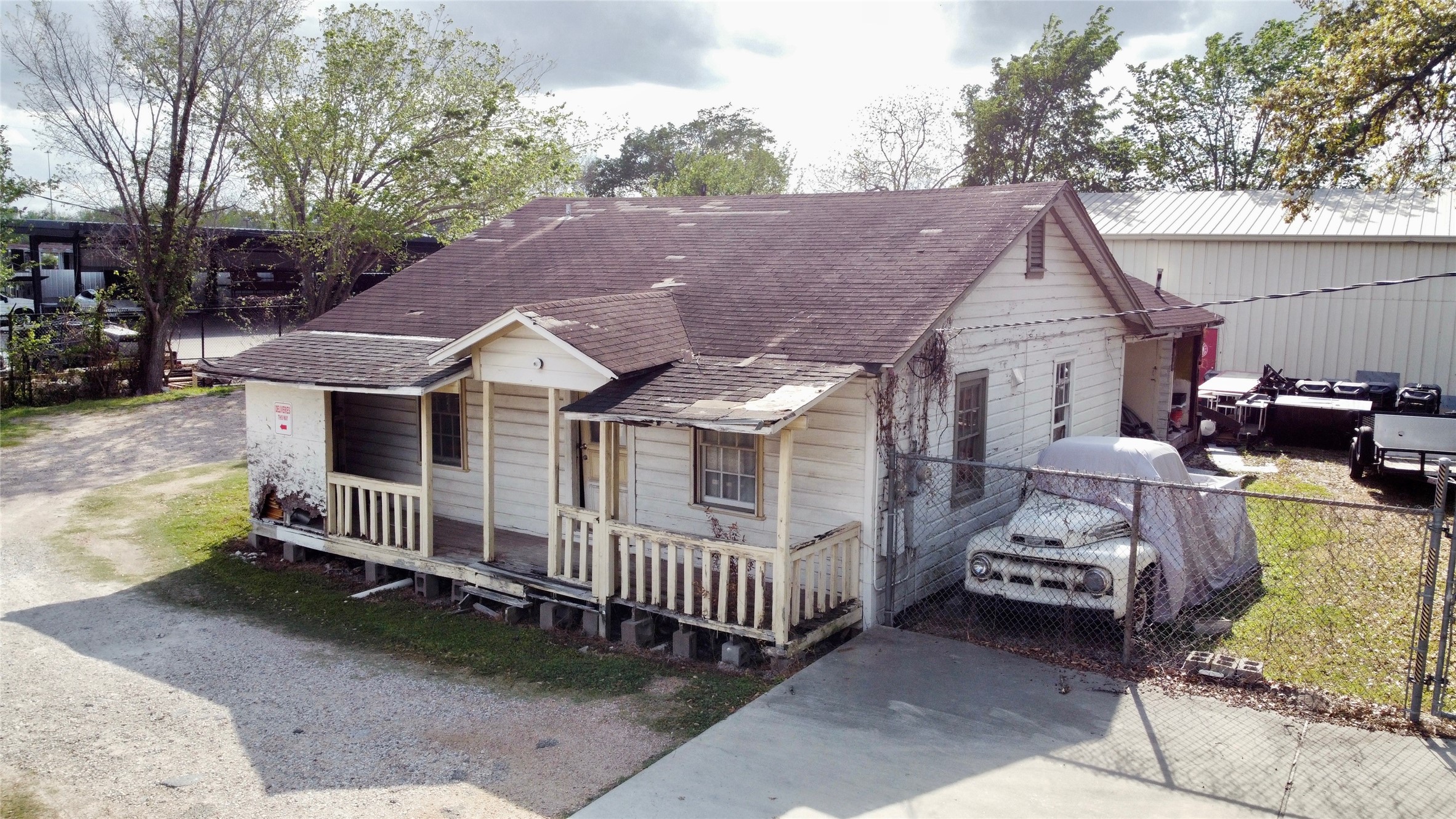 6951 Windfern Road Houston TX 77040