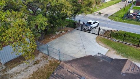 6951 Windfern Road Houston TX 77040