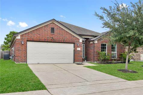 8102 Oahu Court Houston TX 77040