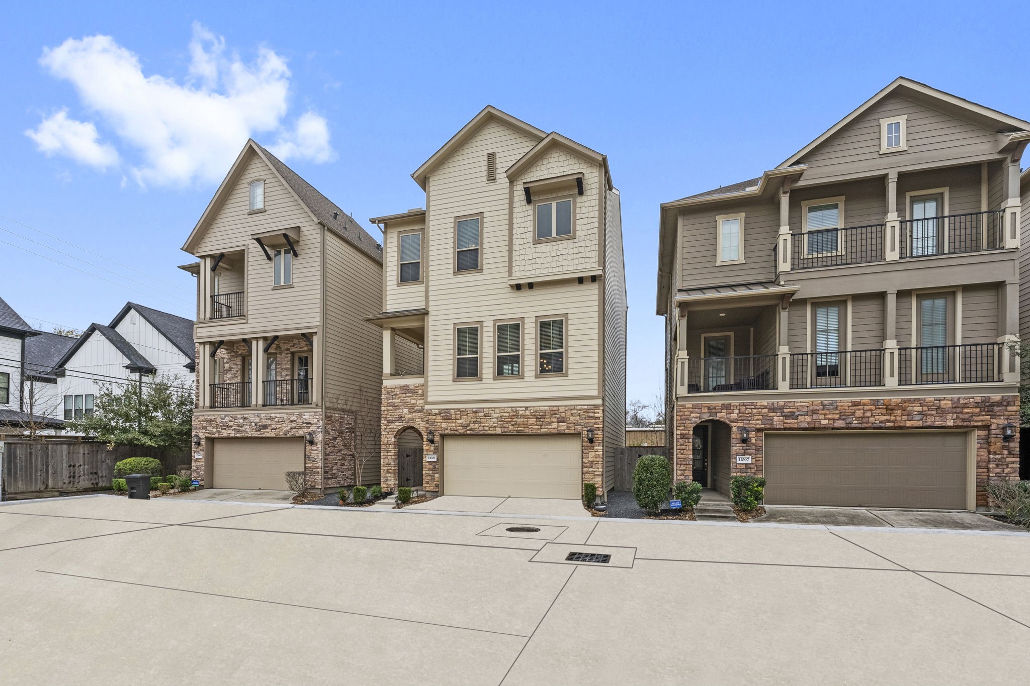 11005 Clover Hollow Lane Houston TX 77043