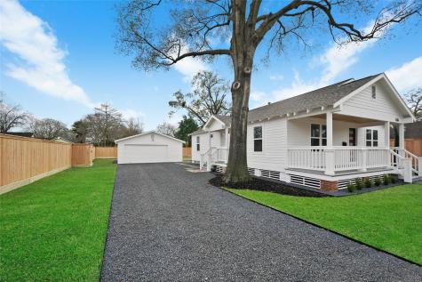 1206 Bragg Street Houston TX 77009