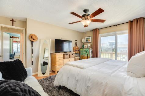 12910 Buccaneer Parkway Freeport TX 77541