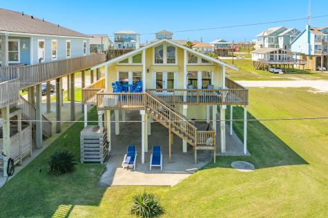 12910 Buccaneer Parkway Freeport TX 77541