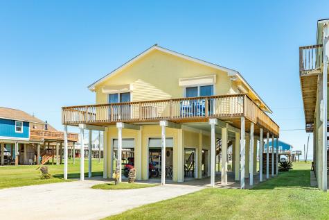 12910 Buccaneer Parkway Freeport TX 77541