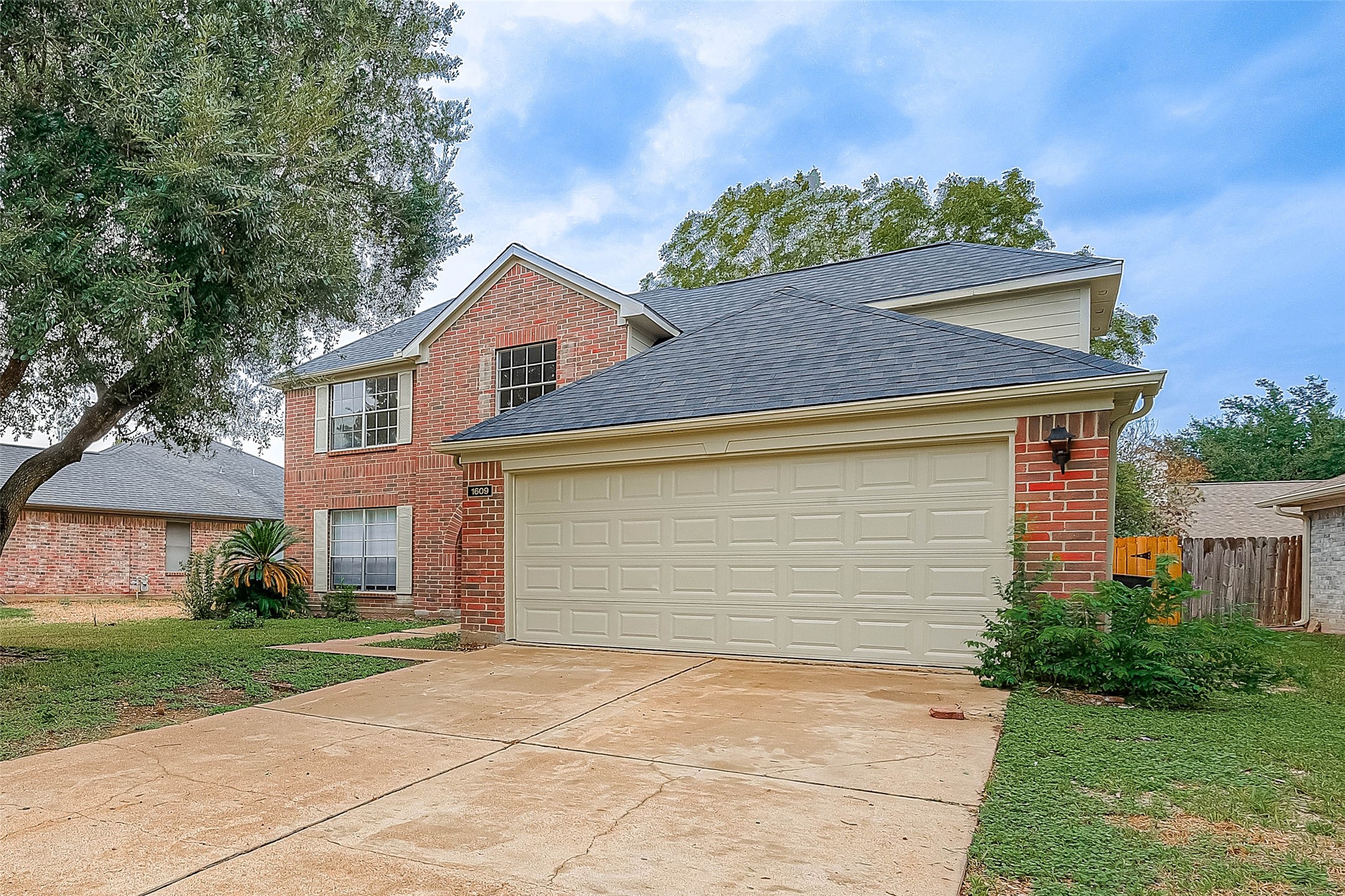 1609 Village Court Drive Rosenberg TX 77471