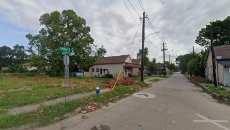 2507 Gentry Street Houston TX 77009