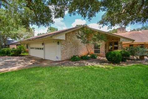 2927 Blue Lakes Lane Missouri City TX 77459