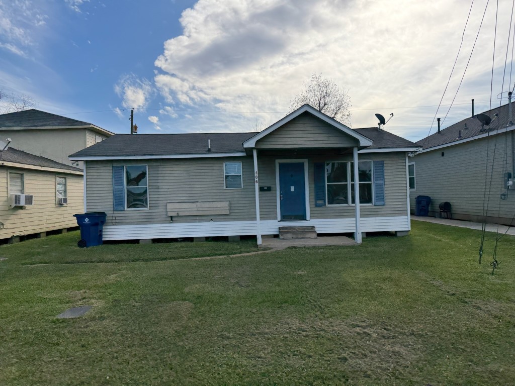406 Snow Drive West Columbia TX 77486