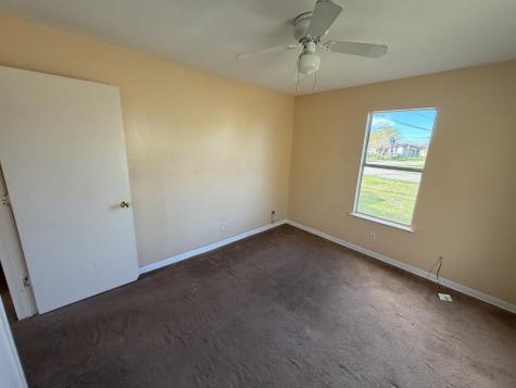406 Snow Drive West Columbia TX 77486