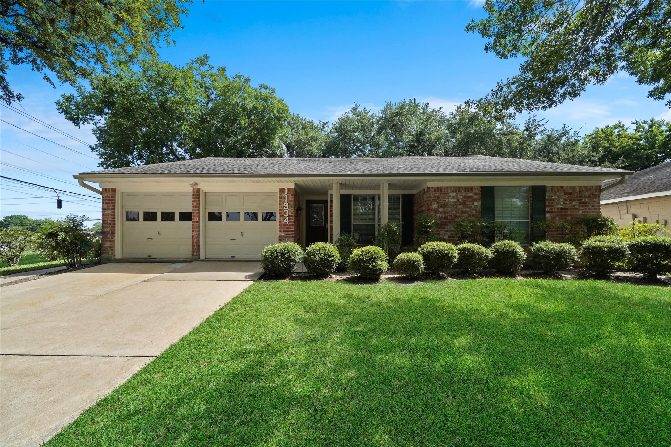 11934 Monticeto Lane Meadows Place TX 77477