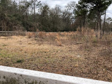 16581 Interstate 45 N Willis TX 77318