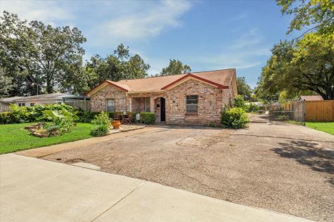 142 Wellington Street Houston TX 77076