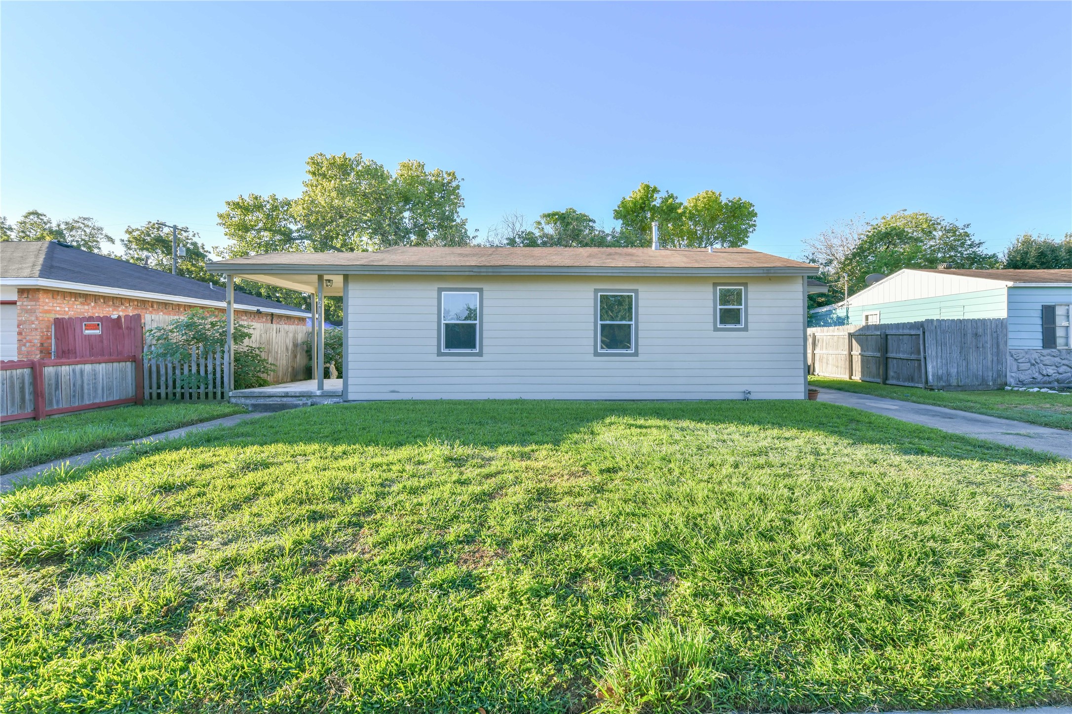 1211 9th Avenue N Texas City TX 77590