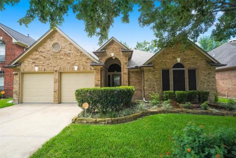 17219 Crown Meadow Court Houston TX 77095