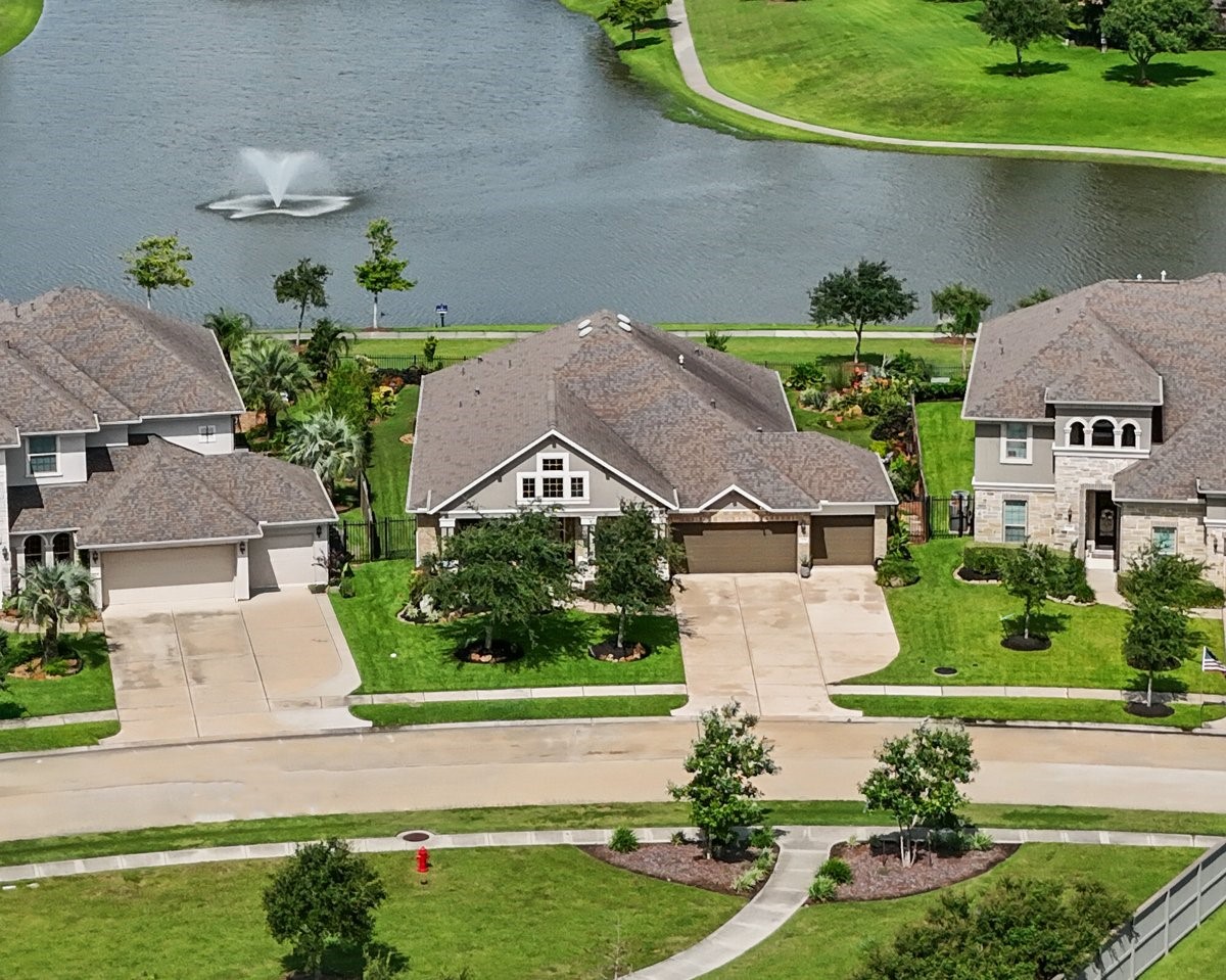 2226 Nocona Lane League City TX 77573