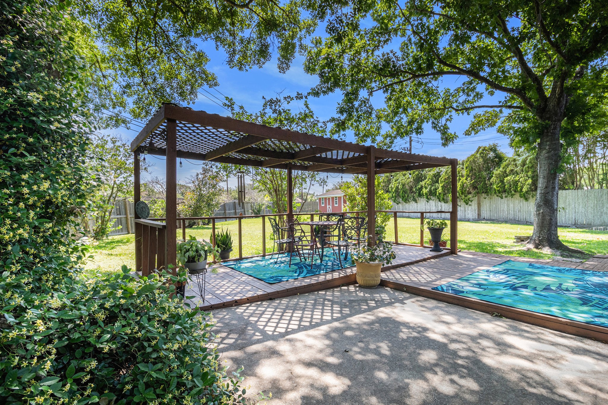 15831 Contender Lane Friendswood TX 77546