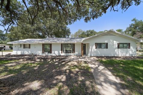 403 N 7th Street Alvin TX 77511