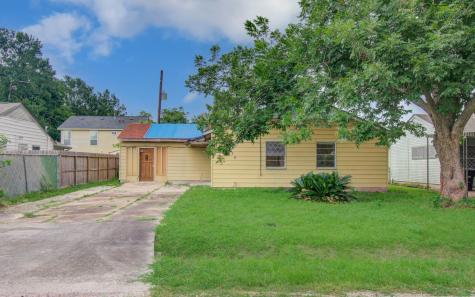 4310 Busiek Street Houston TX 77022