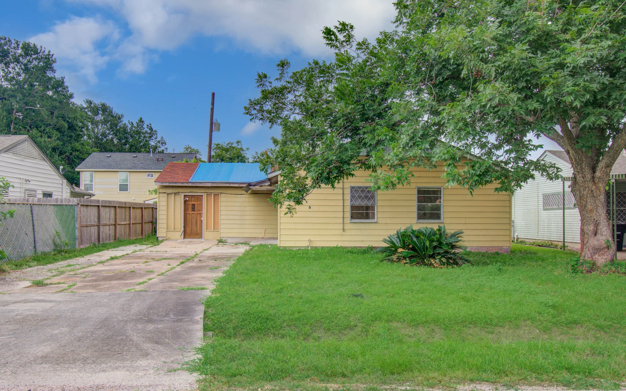 4310 Busiek Street Houston TX 77022