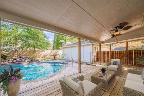 2223 Middle Creek Drive Kingwood TX 77339