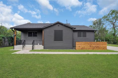1026 Niagara Street Houston TX 77051
