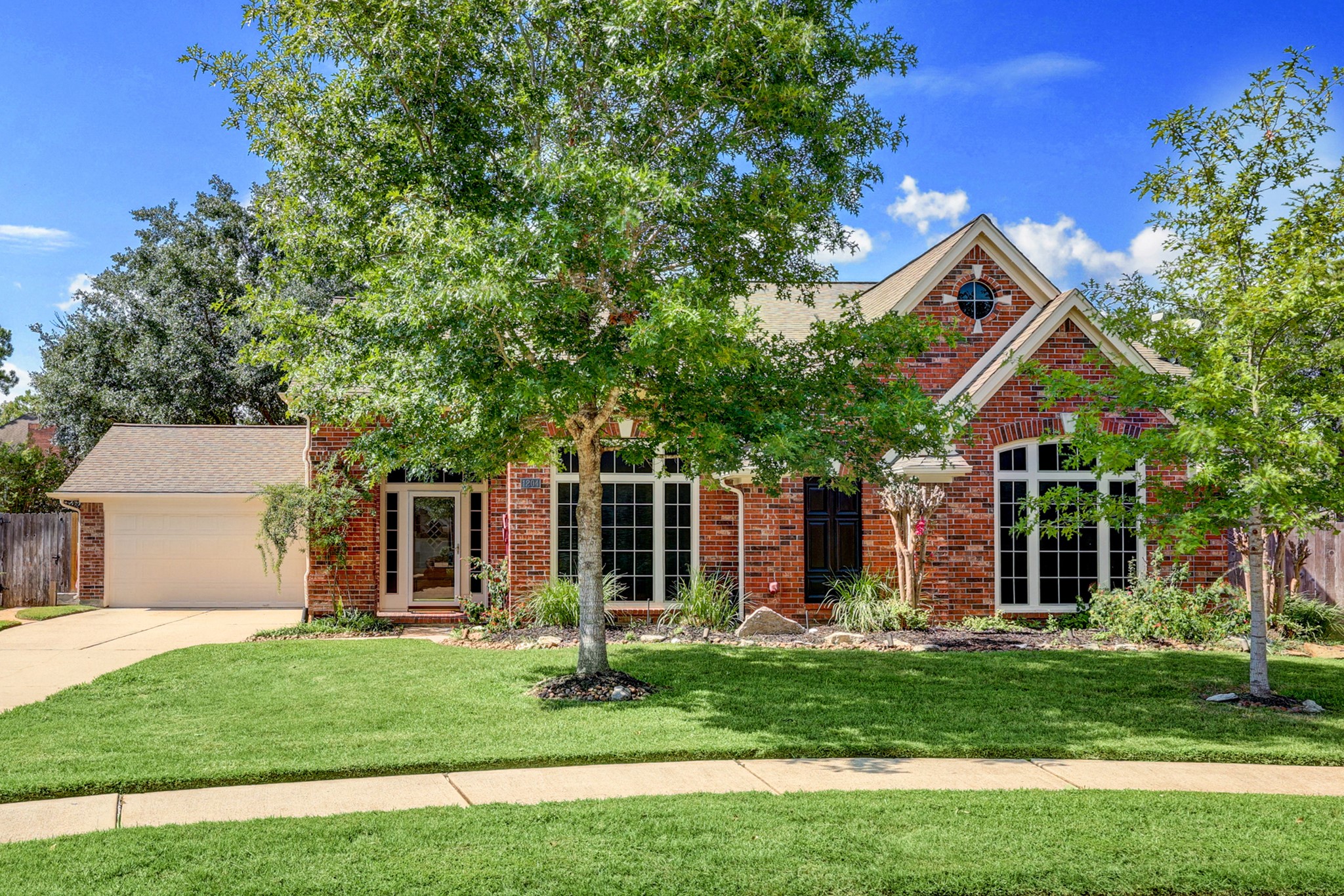 1204 Blueberry Lane Friendswood TX 77546