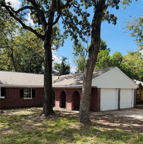 603 Hildred Avenue Conroe TX 77303