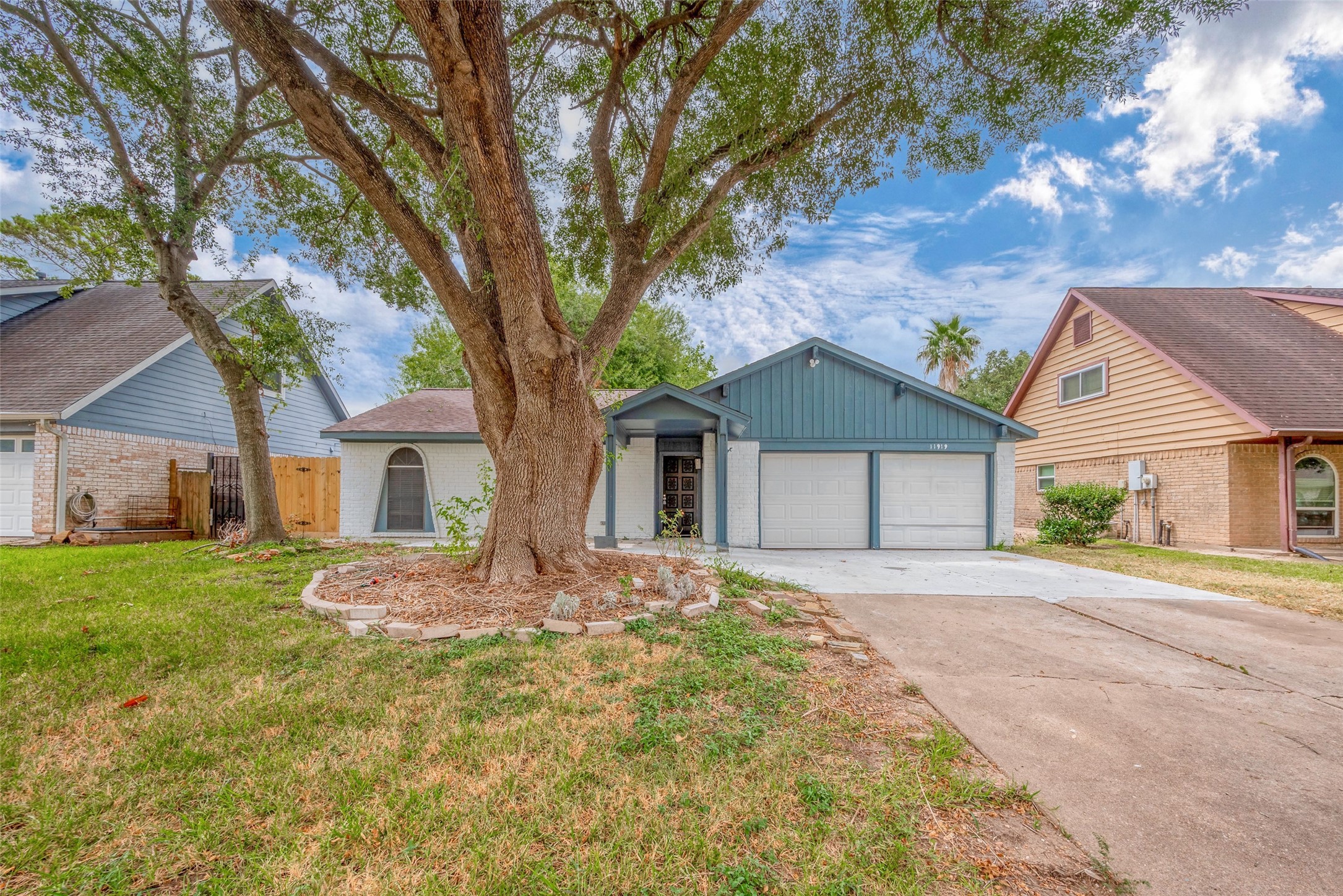 11919 Dorrance Lane Meadows Place TX 77477