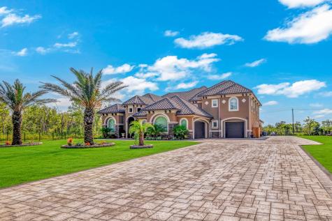 33511 Blue Crab Court Richwood TX 77515