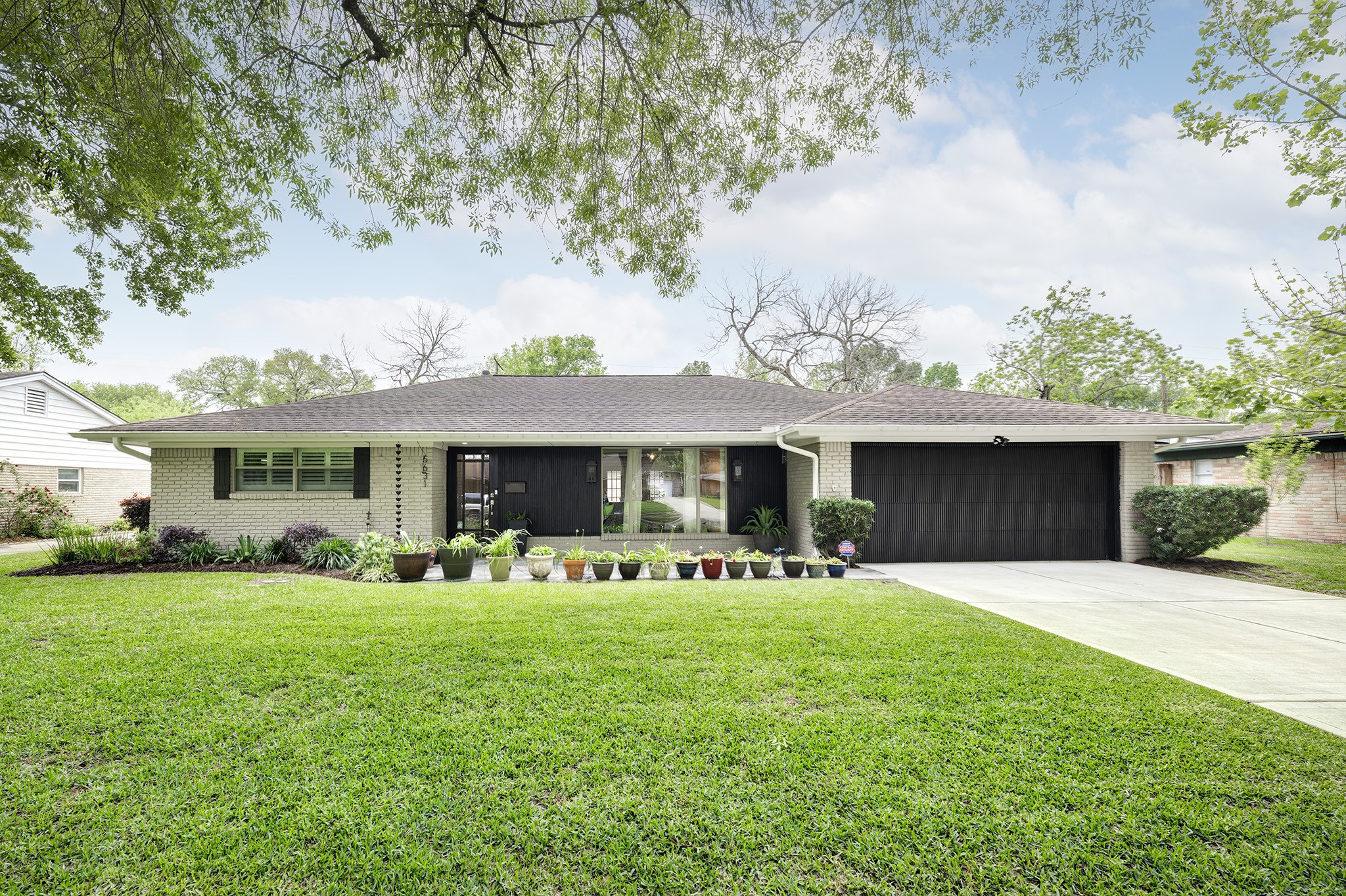 5631 Benning Drive Houston TX 77096