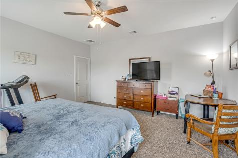 8022 Front Nine Lane Navasota TX 77868
