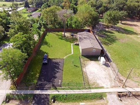 344 Victoria Drive Houston TX 77022