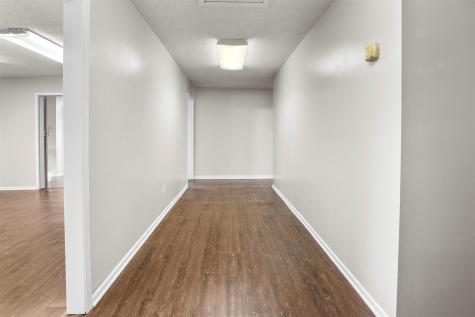 206 S Fenner Avenue Cleveland TX 77327
