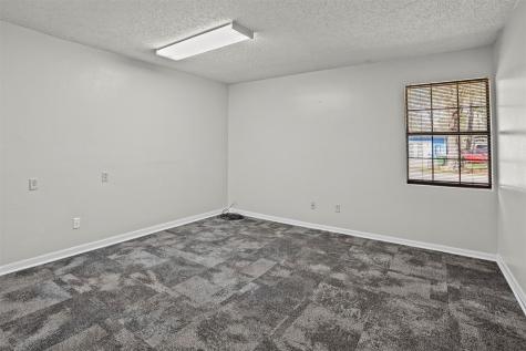 206 S Fenner Avenue Cleveland TX 77327