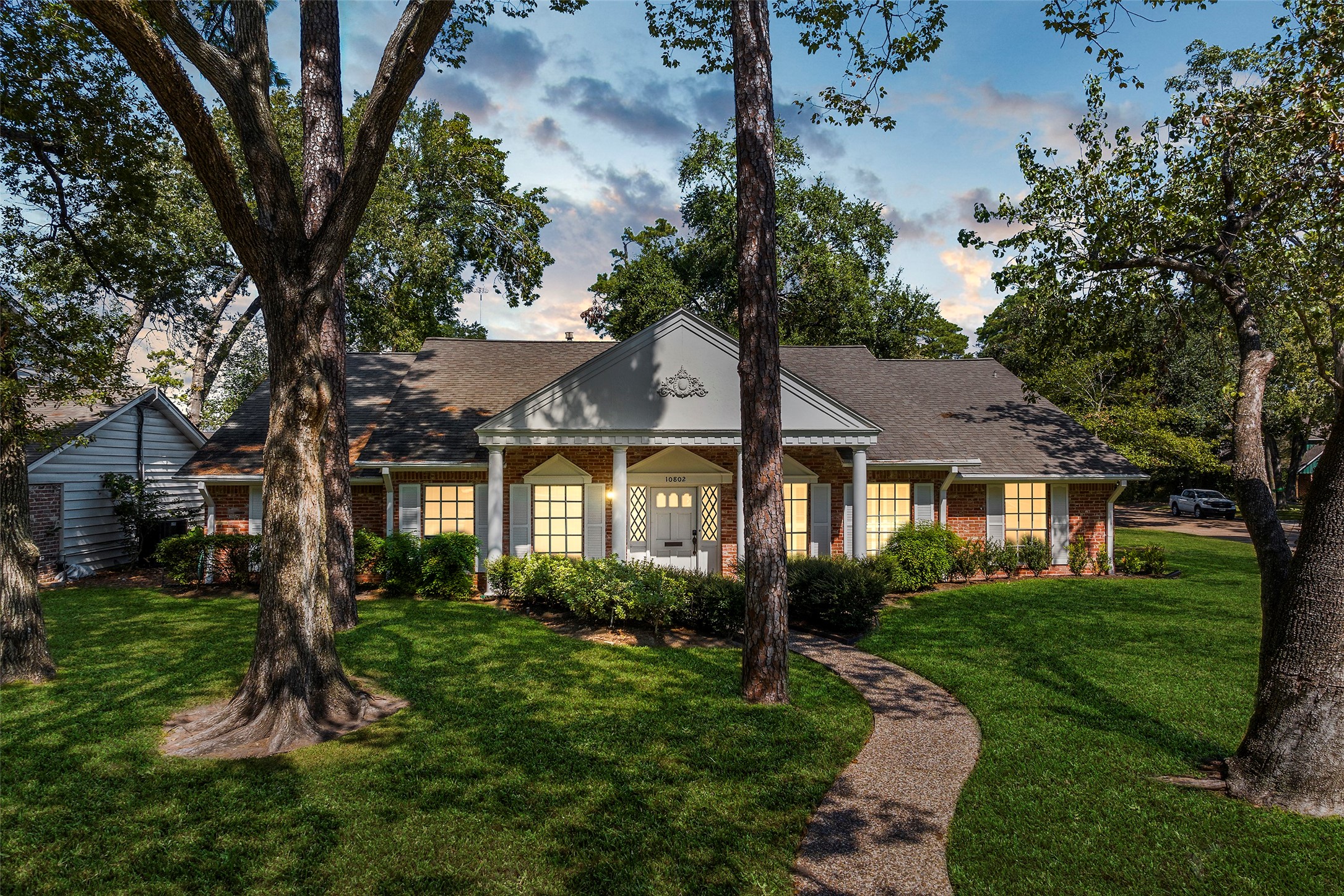 10802 Britoak Lane Houston TX 77079