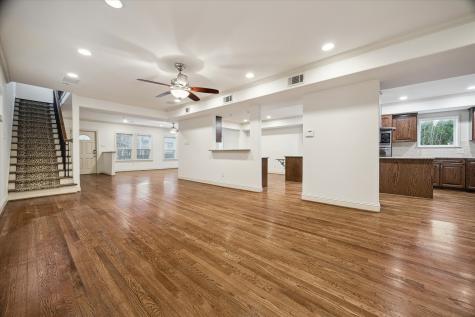 1909 W Lamar Street Houston TX 77019