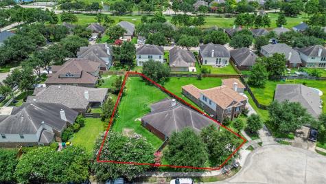 12005 Green Falls Drive Pearland TX 77584