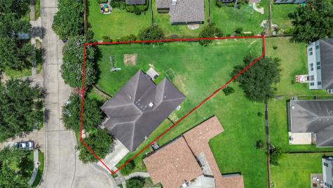 12005 Green Falls Drive Pearland TX 77584