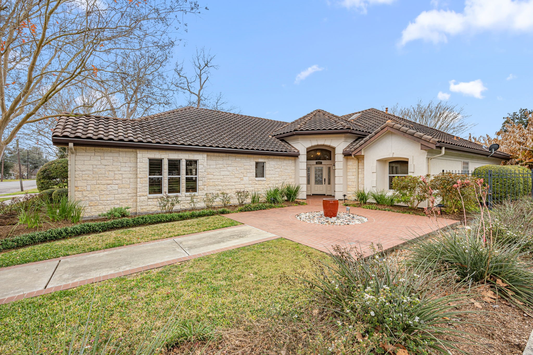 1220 Travis Street Columbus TX 78934