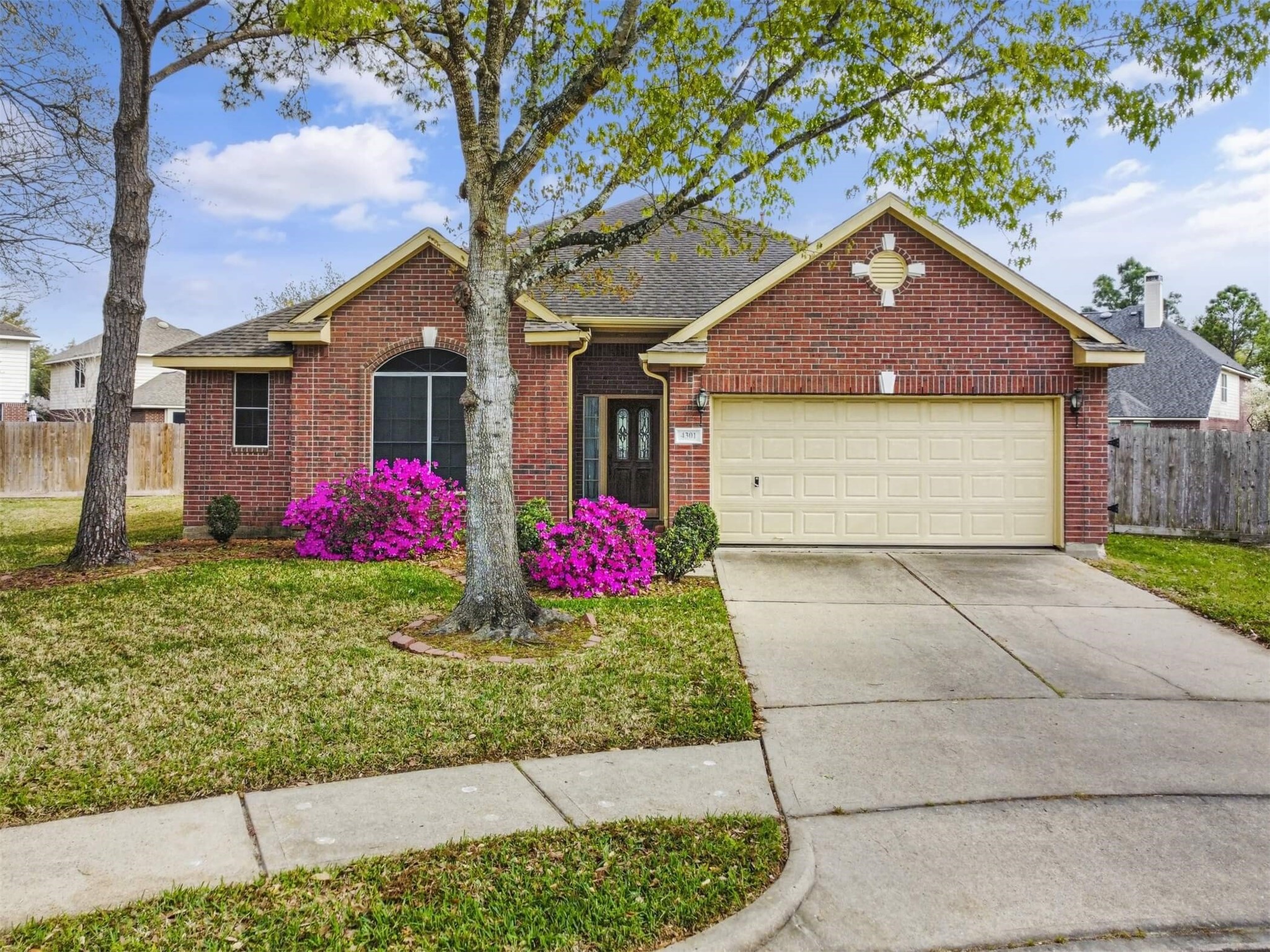 4301 S Cook Circle League City TX 77573