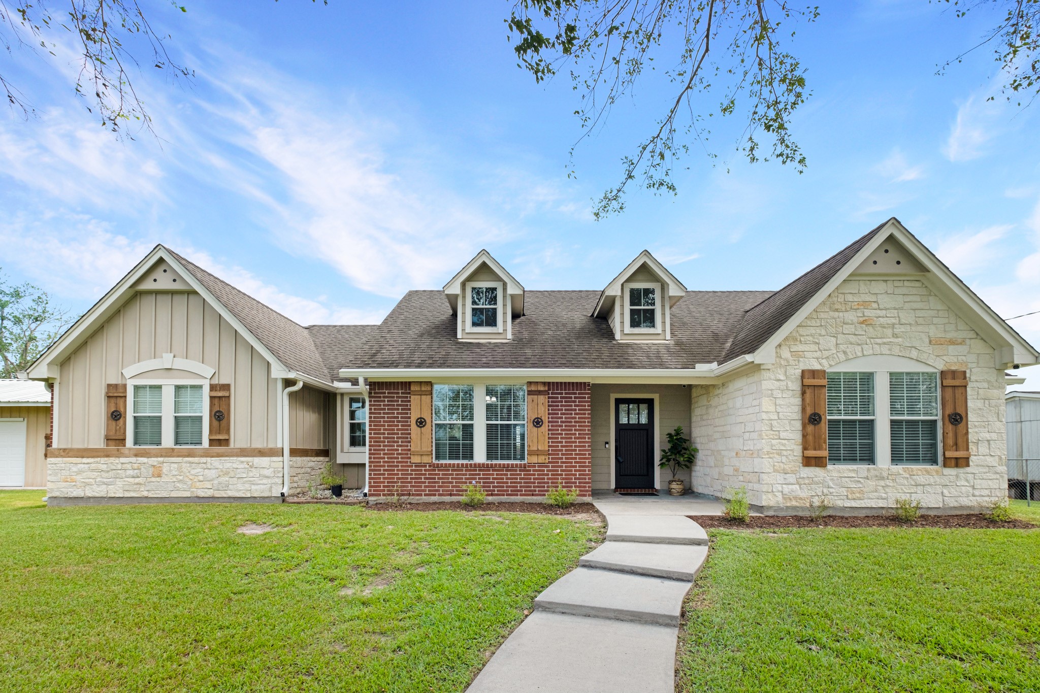 8715 Crestmont Lane Manvel TX 77578