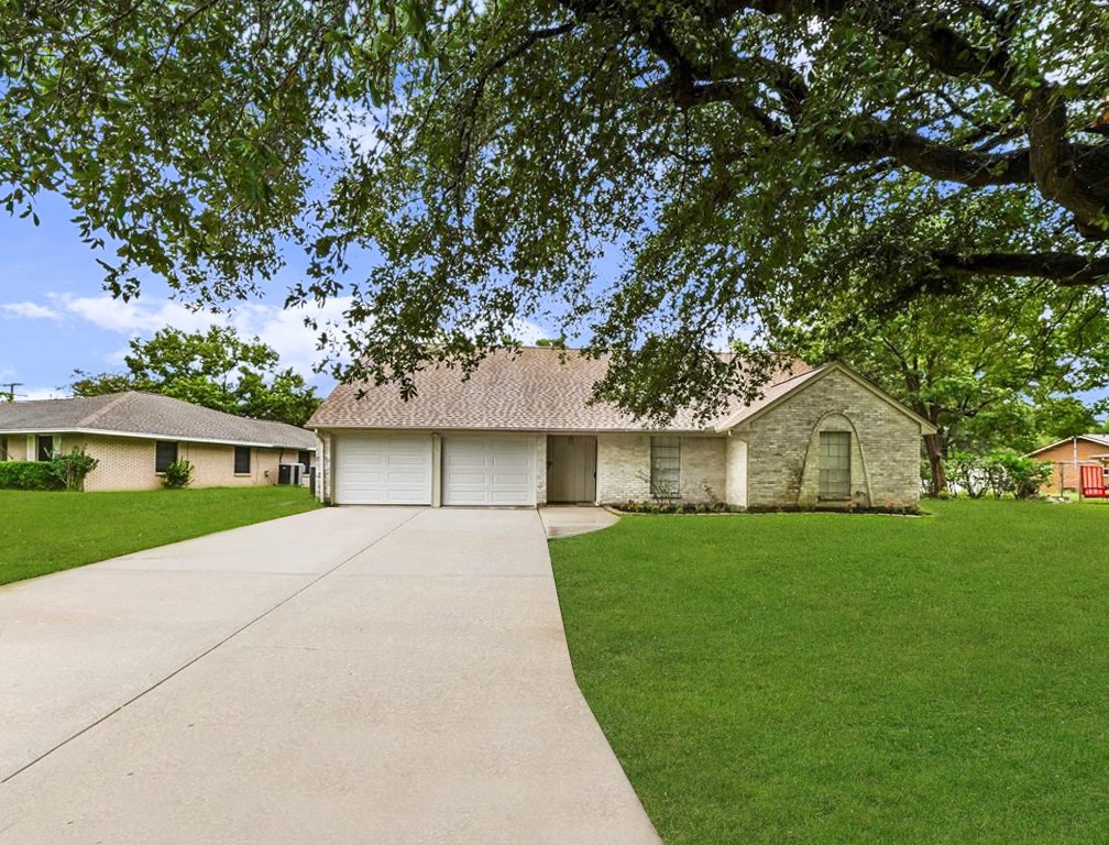 108 Bayou Glen Street Hitchcock TX 77563
