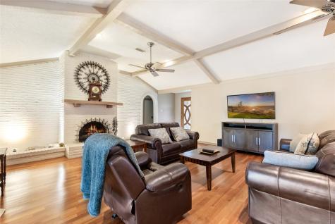 3109 Woodland Court La Porte TX 77571