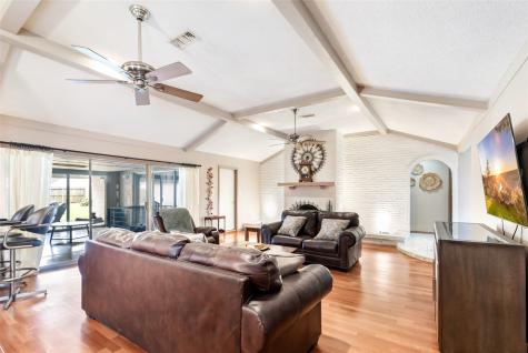 3109 Woodland Court La Porte TX 77571