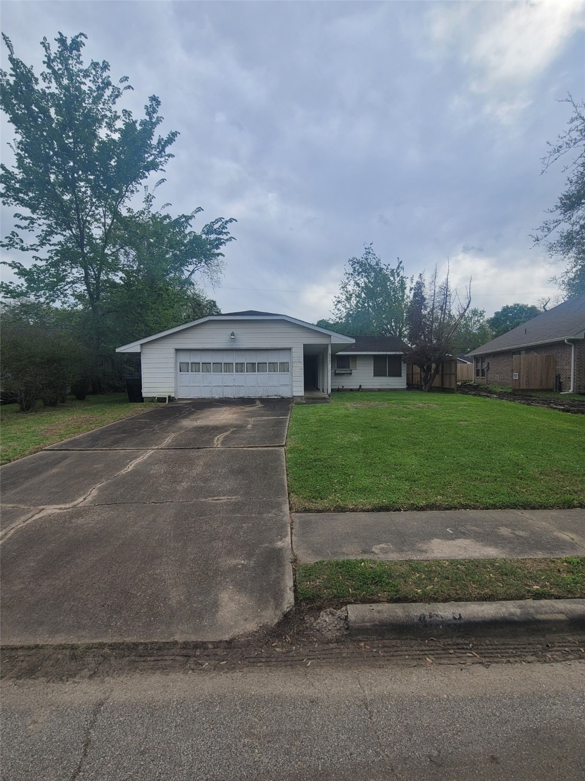 4809 Kinglet Street Houston TX 77035