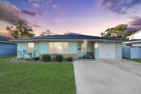 221 W 4th Street Deer Park TX 77536