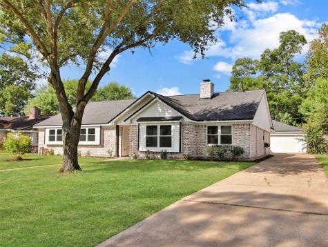 2511 Pine Village Drive Houston TX 77080